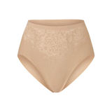 Silhouette Roses Brief