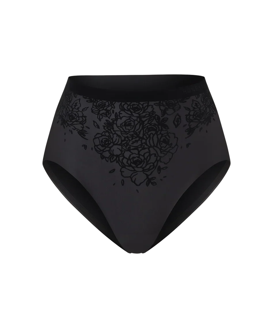 Silhouette Roses Brief